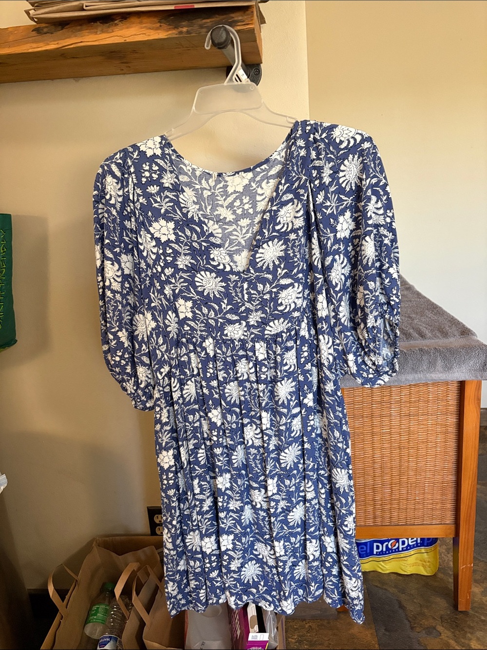 Angels Navy Blue and White Floral Puff Sleeve Midi Dress
